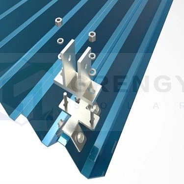 installation of T shape clamp for corrugated roofing(001)